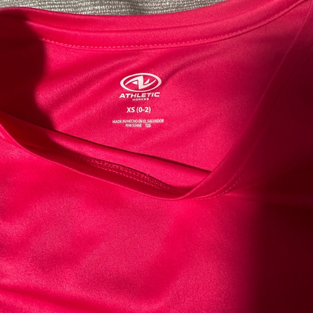 Athletic Works Fuchsia Activewear Top